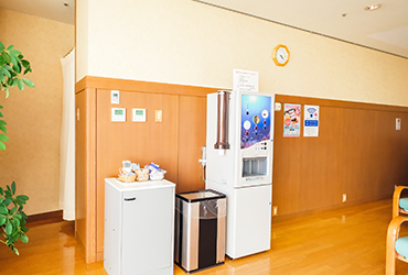 ティールーム ドリンクサーバーの写真